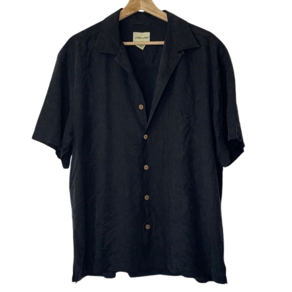 EUC Joseph & Feiss black silk Hawaiian shirt